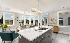 The Wando Suite At 122 Spring